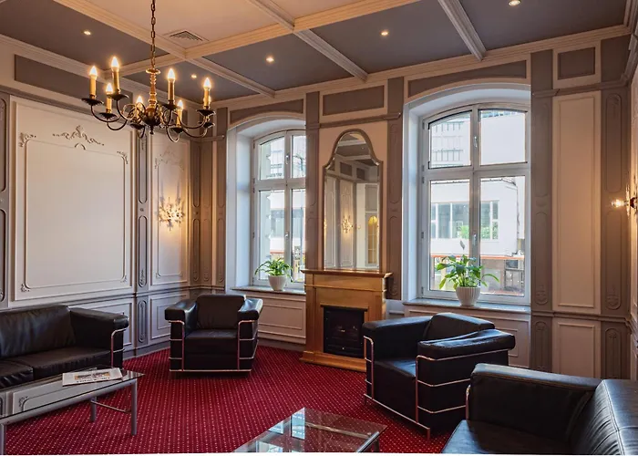 AZIMUT KurfuerstendammSporthotels